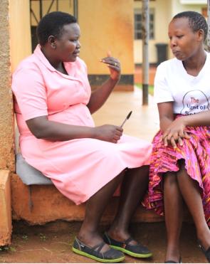 Ruth receiving advice from a senior nurse
